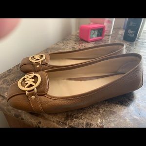 Michael Kors Cognac Flats